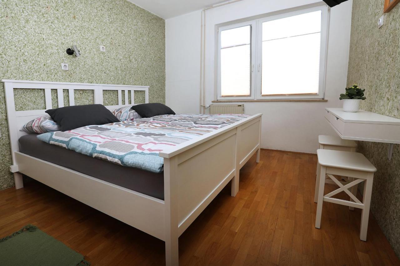 Apartma Dolinar Gorenja Vas (Gorenja Vas-Poljane) Exterior foto