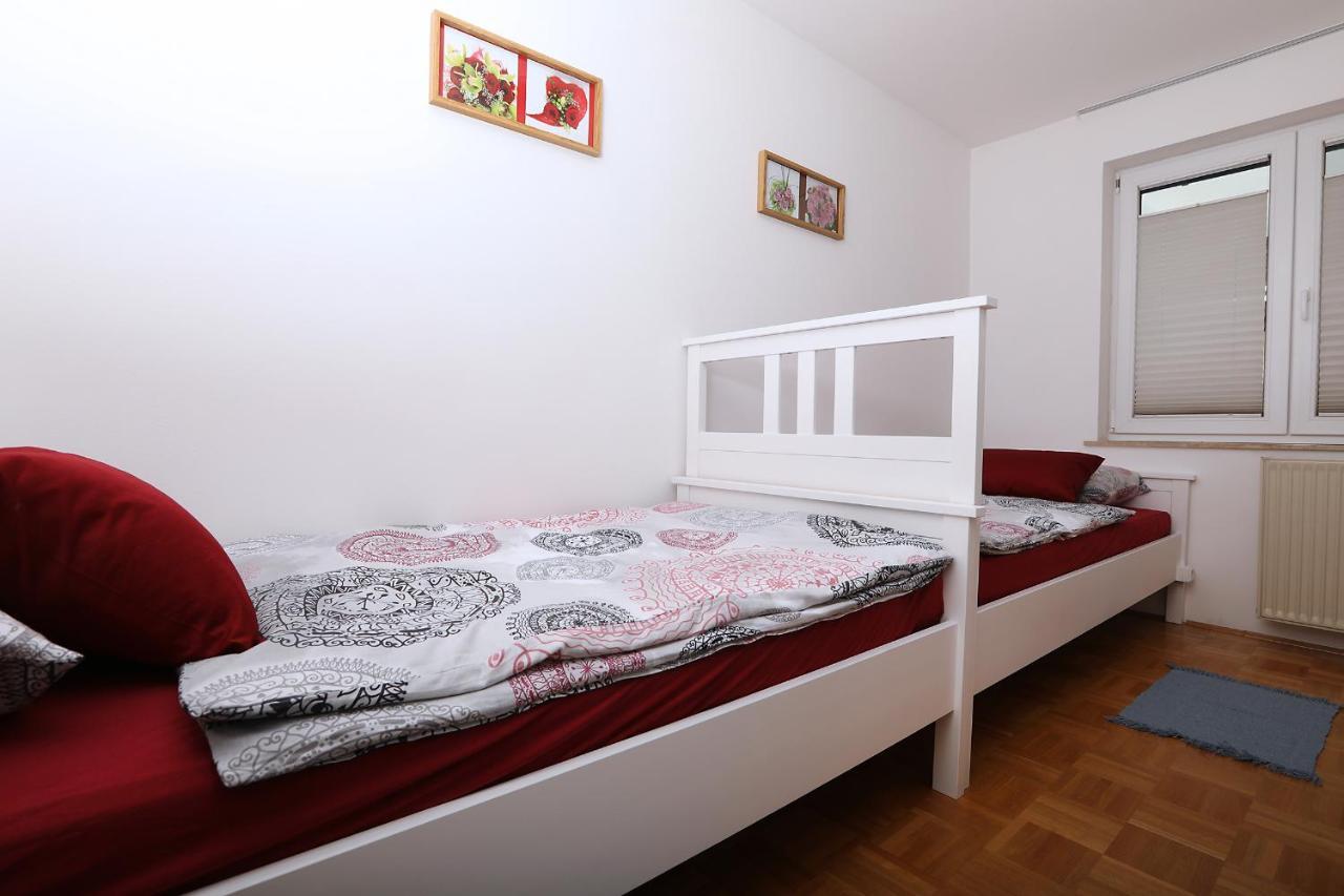 Apartma Dolinar Gorenja Vas (Gorenja Vas-Poljane) Exterior foto