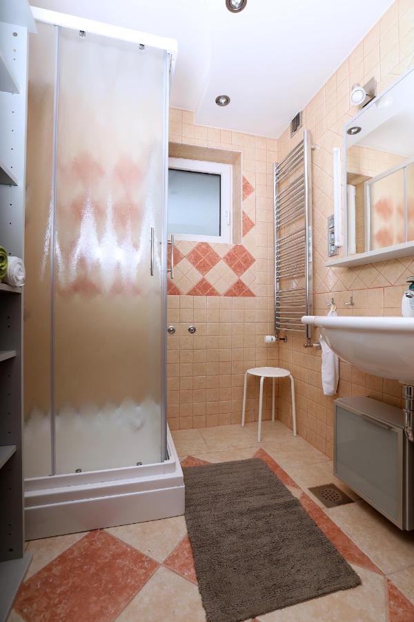 Apartma Dolinar Gorenja Vas (Gorenja Vas-Poljane) Exterior foto